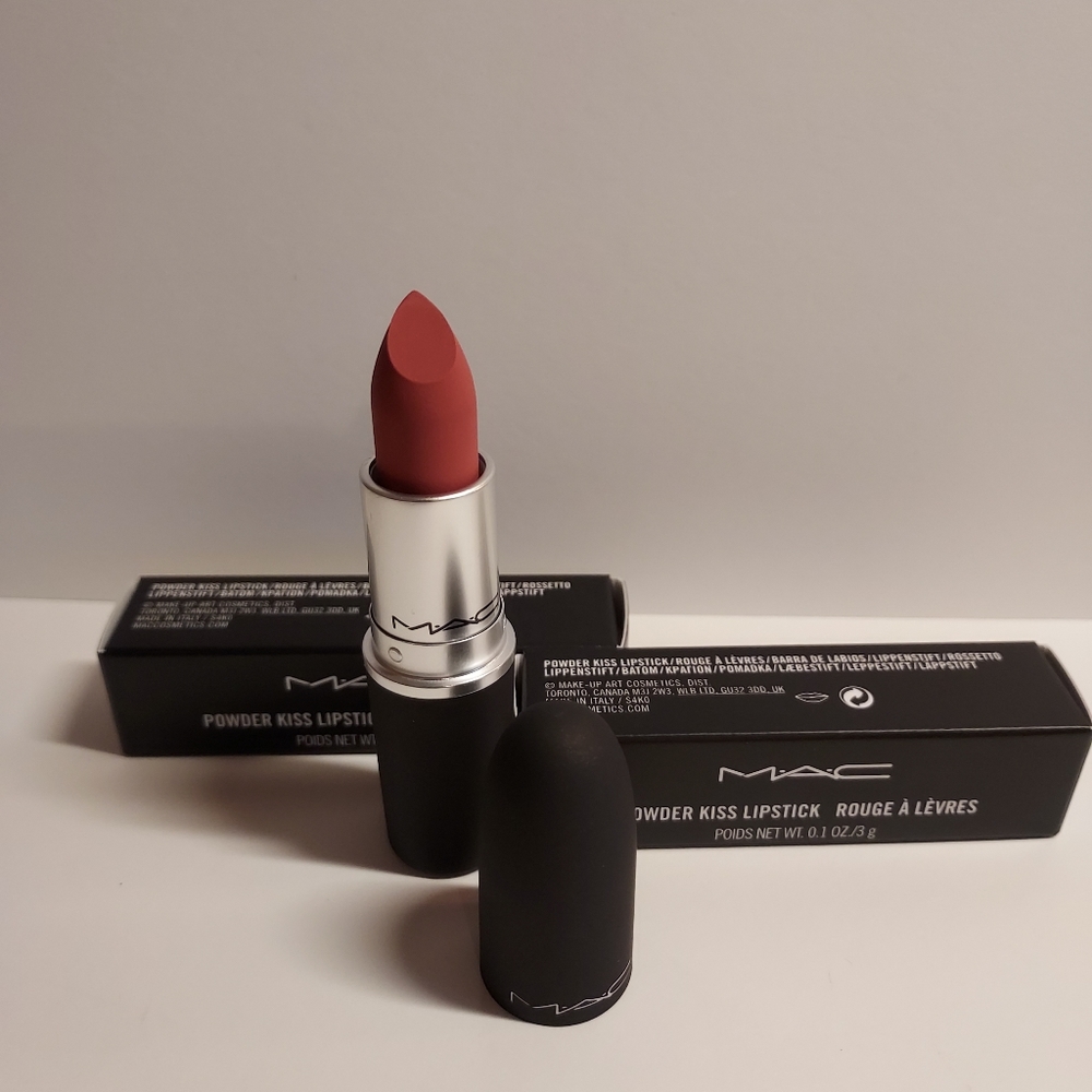 MAC Powder Kiss Lipstick *MULL IT OVER* - Picture 2 of 5